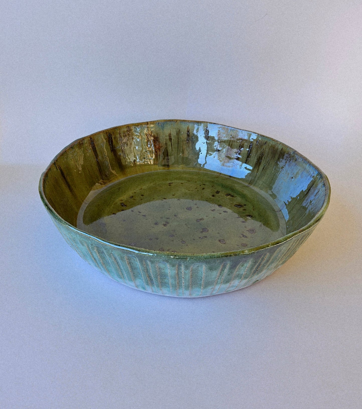 Seaweed Speckled Fruit Bowl