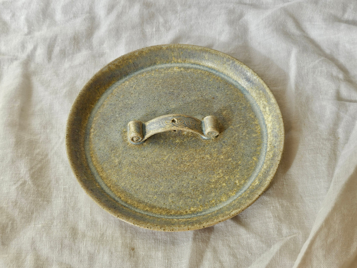 Mottled Greige Incense Holder