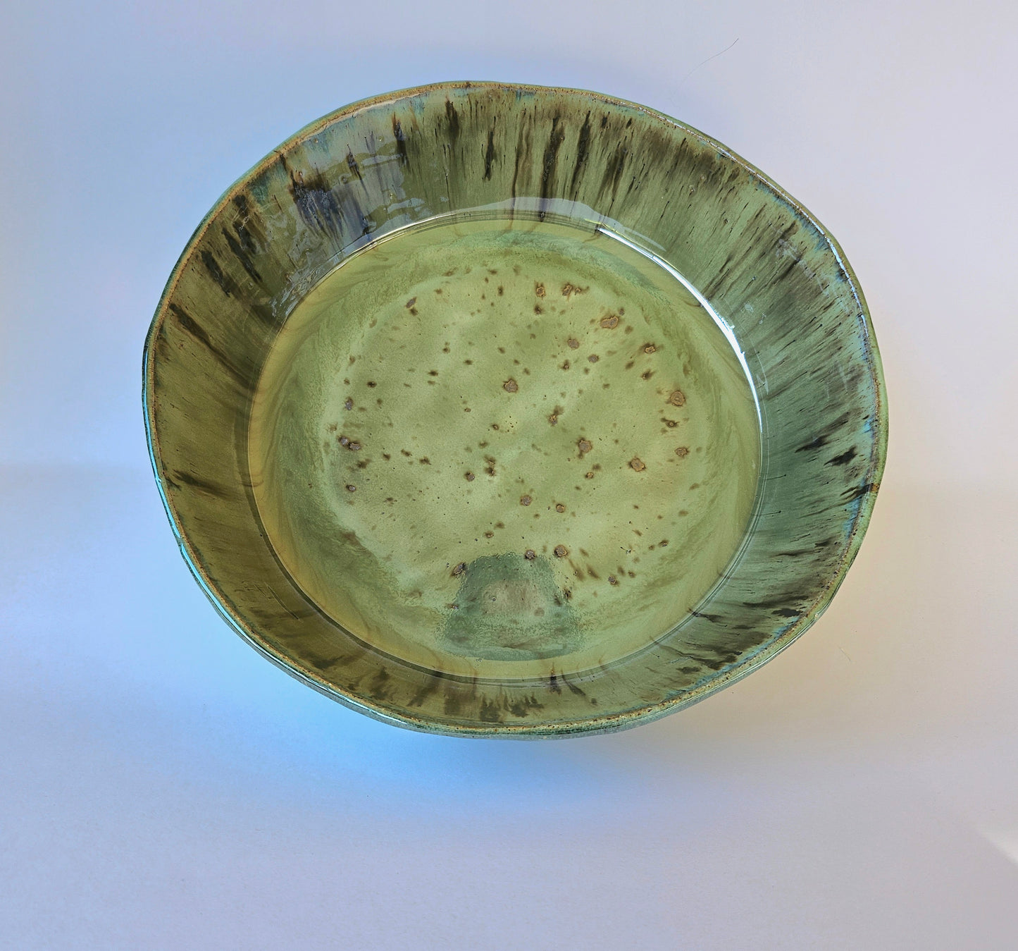 Seaweed Speckled Fruit Bowl