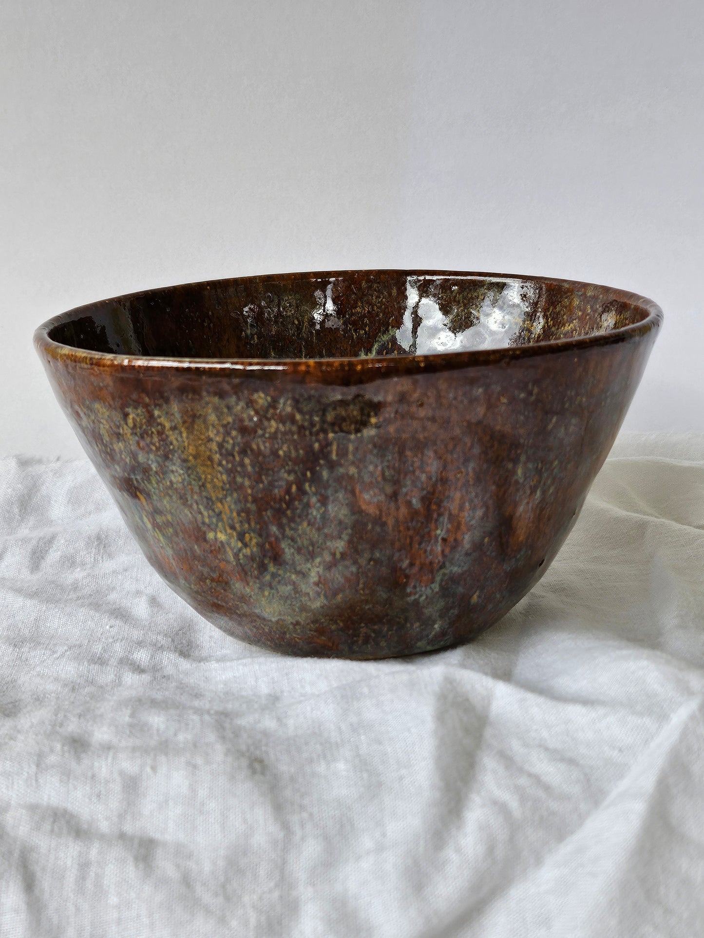 Moody Bark Bowl