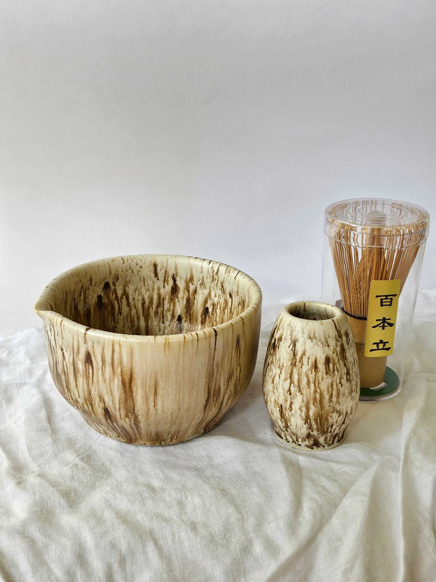 Beige Speckled Matcha Set