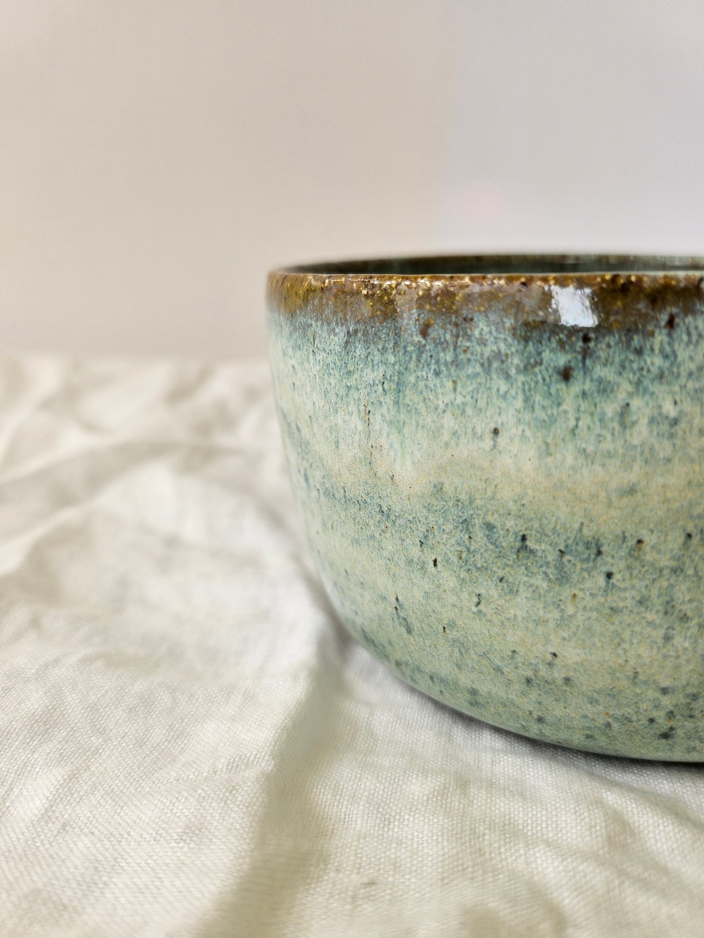 Mountain River Spouted Bowl